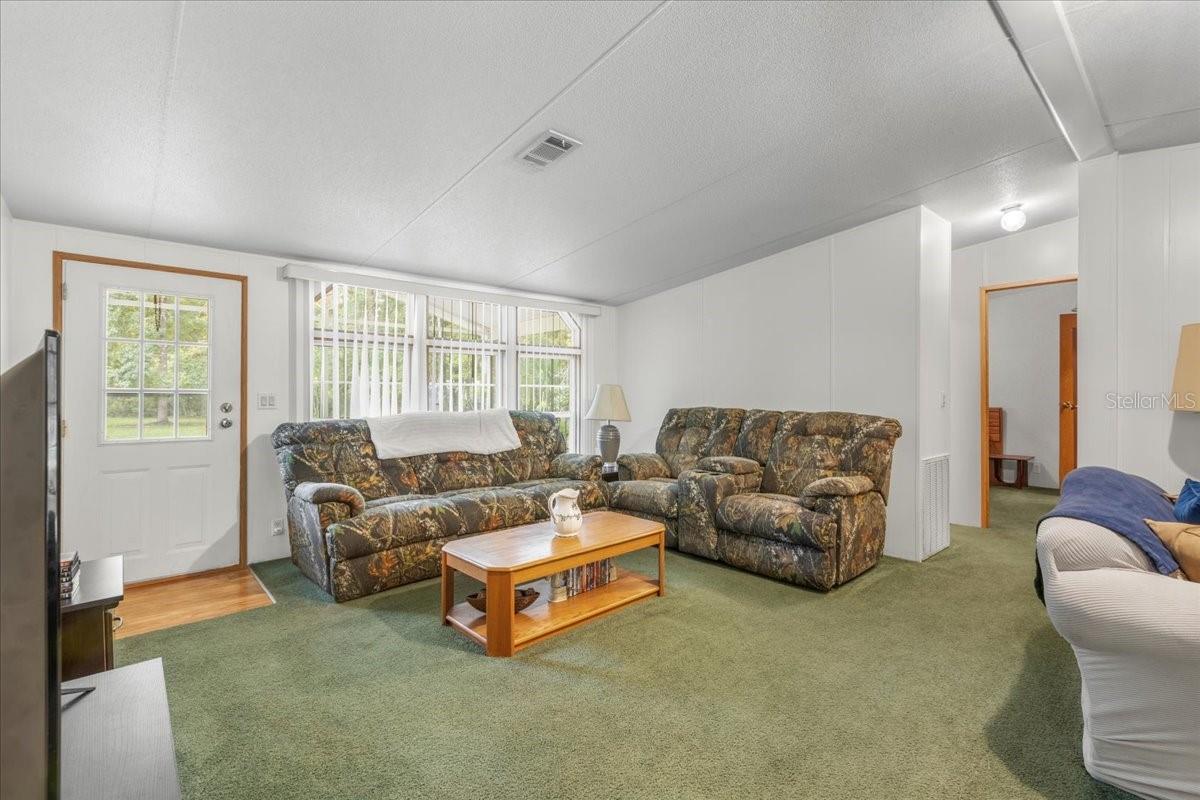 WOODS OF DIXIE - Residential