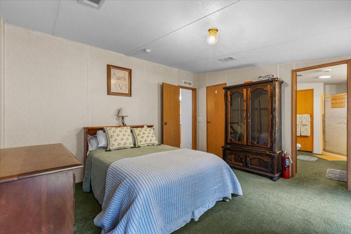 WOODS OF DIXIE - Residential