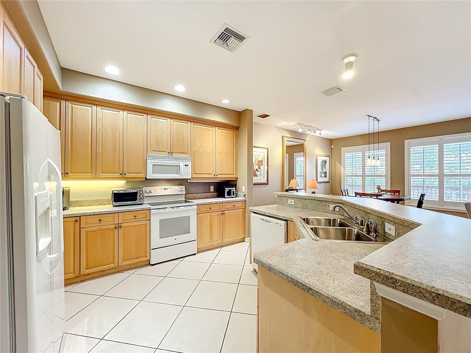 1934 LOST SPRING COURT