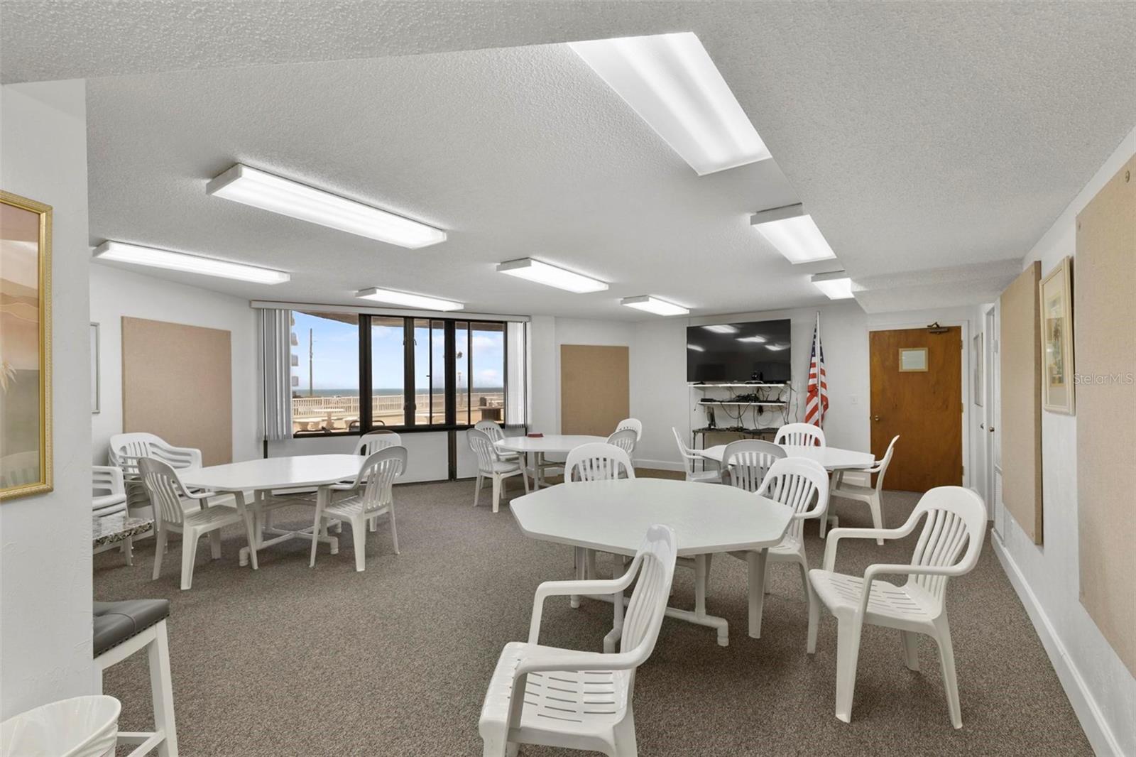 NAUTILUS CONDO - Residential