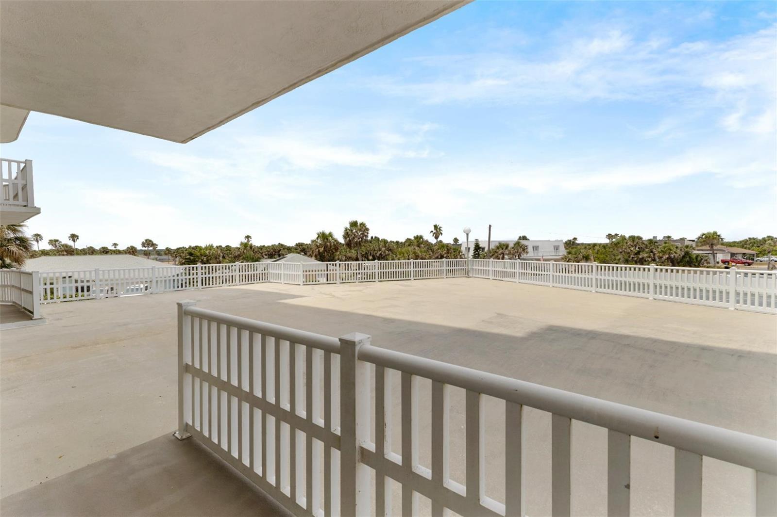 NAUTILUS CONDO - Residential