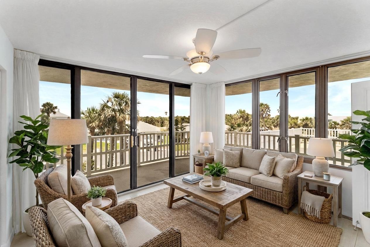 NAUTILUS CONDO - Residential