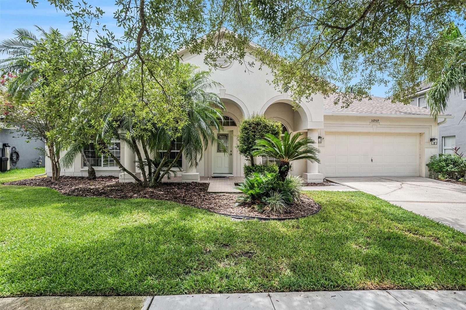 EXCELLENT LAYOUT ON THIS 4 BDRM 3 FULL BATH FISHHAWK RENTAL. NEW CARPET AND FRESH PAINT. REMODELED BATHS. BEDROOMS IN A 3 WAY SPLIT PLAN. FORMAL LIVING AND DINING ROOMS PLUS LARGE FAMILY ROOM AND EATING AREA OFF THE KITCHEN. MASTER SUITE HAS LARGE BATH WITH HUGE WALK IN CLOSET. BATHROOMS FRESHLY REDONE. INTERIOR FRESHLY PAINTED. SOLID SURFACE COUNTERS. KITCHEN ISLAND. INTERIOR LAUNDRY ROOM. HUGE SCREENED LANAI. NO REAR NEIGHBORS - BACKS TO CONSERVATION. ENJOY ALL THE FABULOUS FISHHAWK AMENITIES. GREAT SCHOOLS. NATURE TRAILS. SHOPPING AND RESTAURANTS NEARBY.