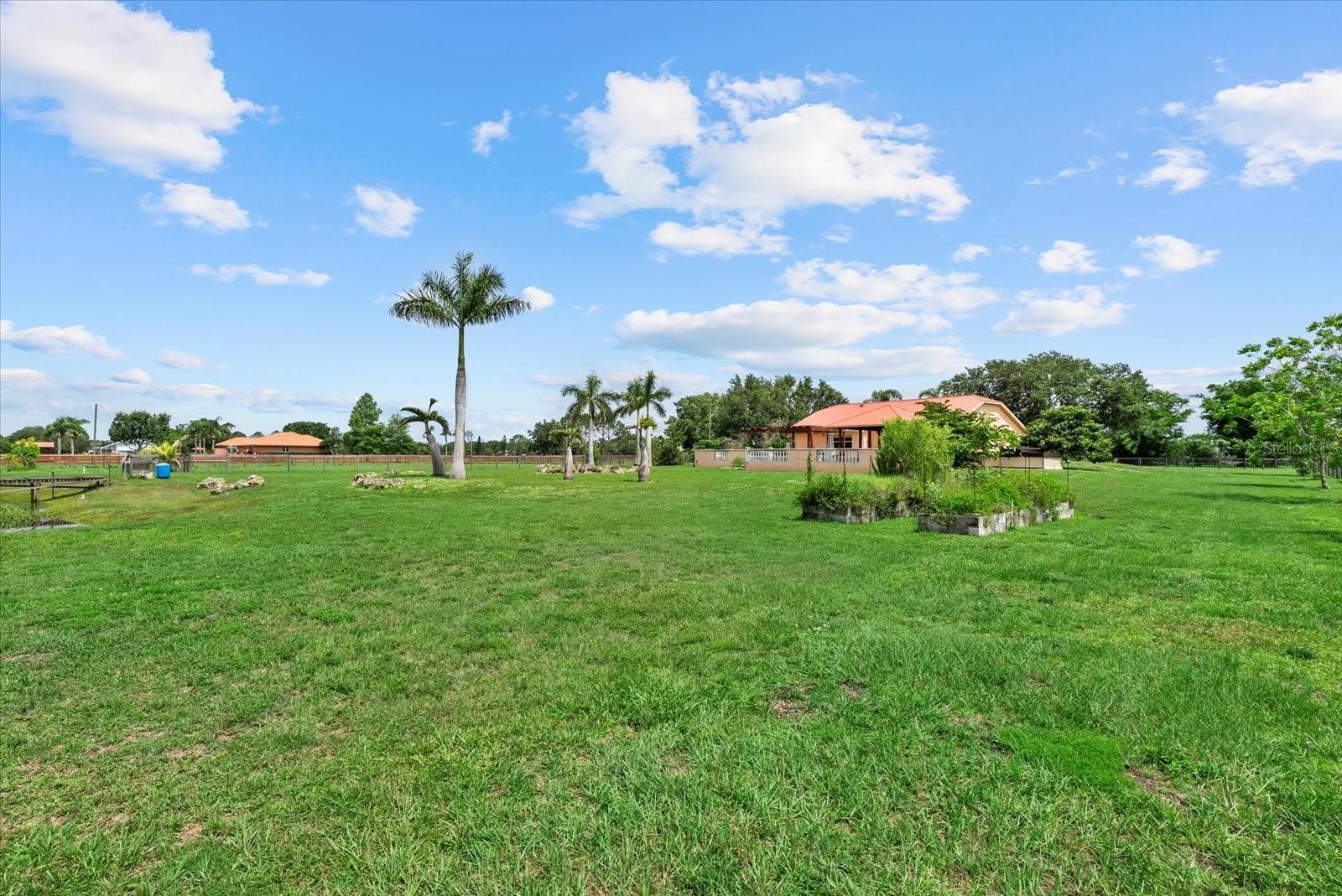 POMELLO PARK - Residential