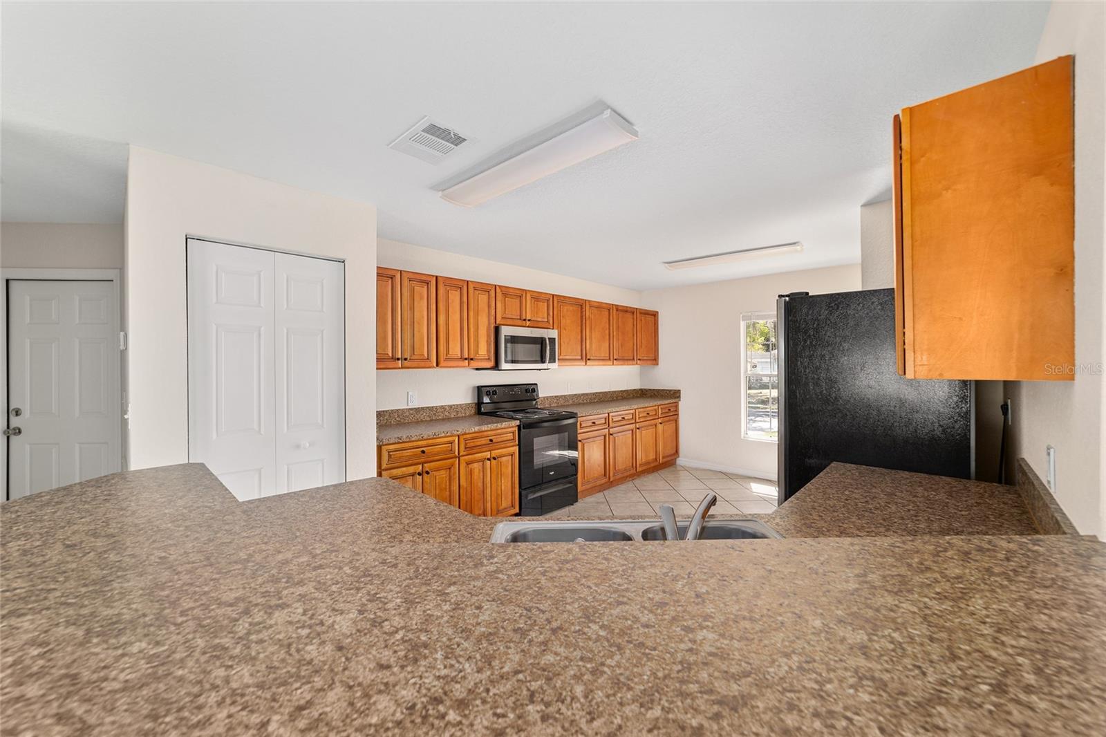 SEVILLA ESTATE - Residential Lease