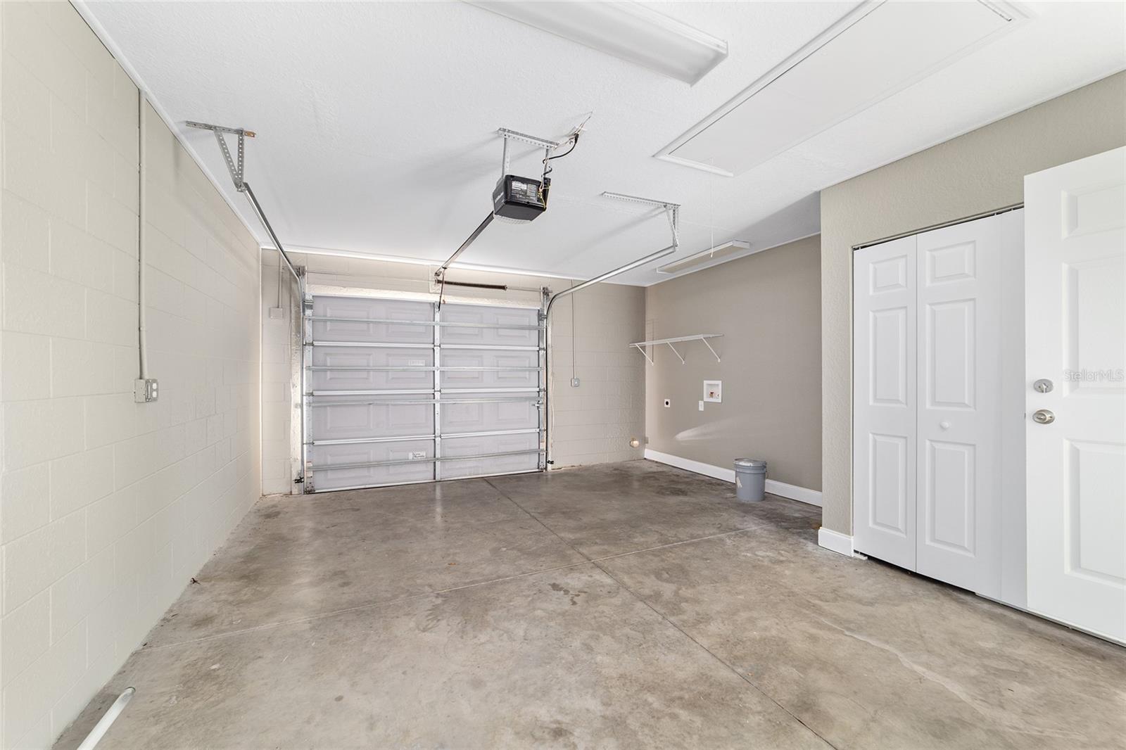 SEVILLA ESTATE - Residential Lease