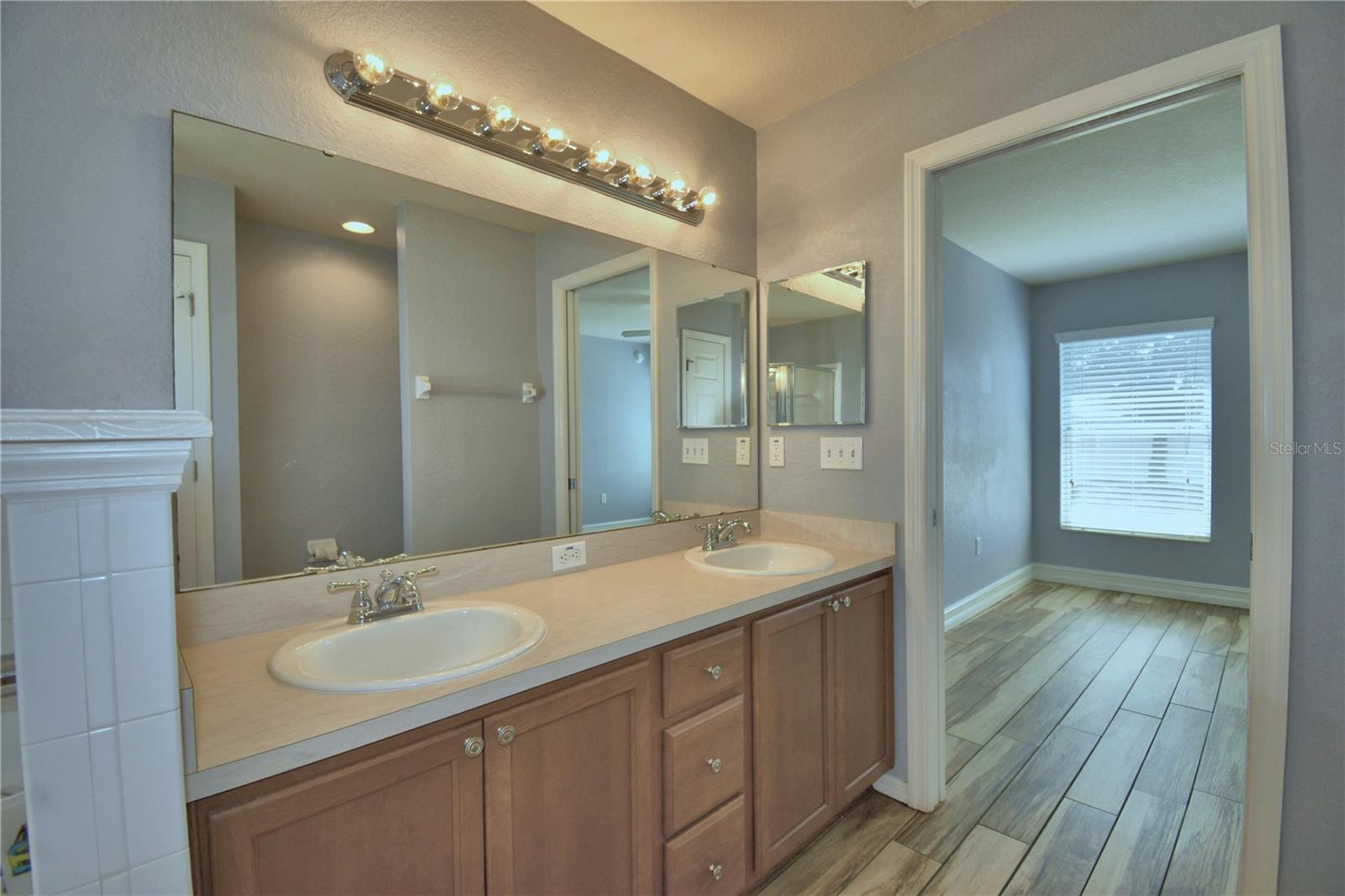 WIND MDWS - Residential