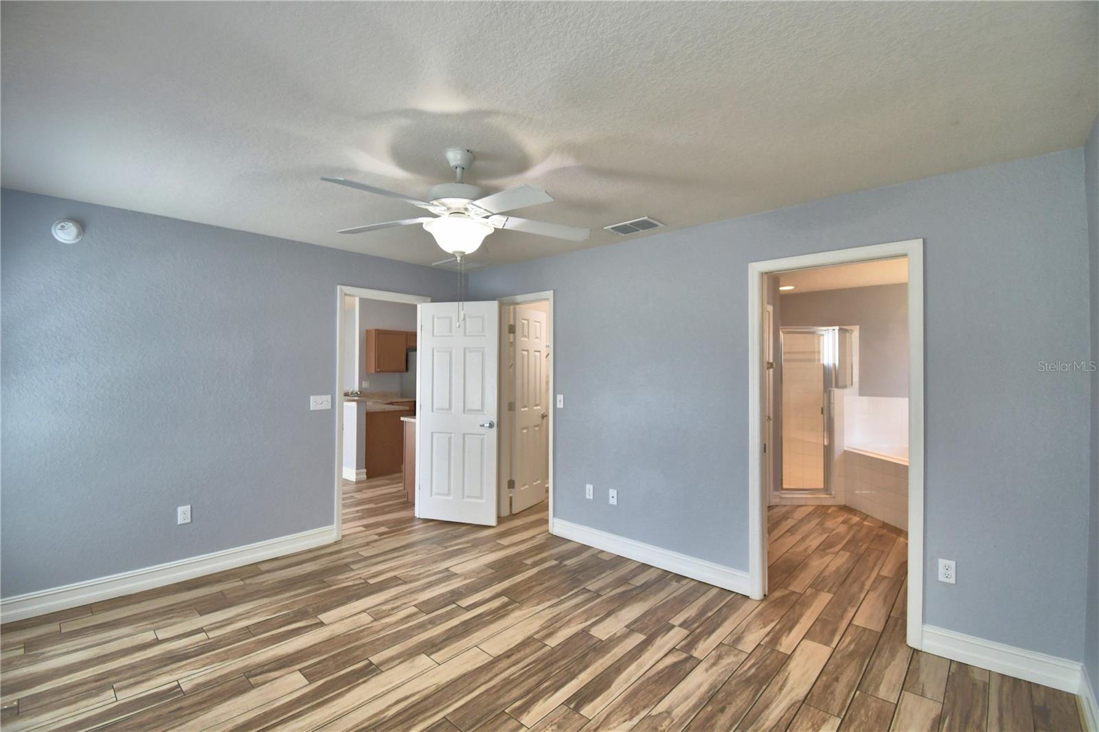 WIND MDWS - Residential