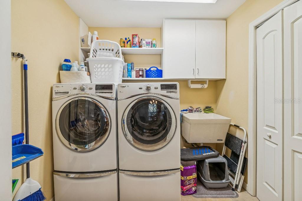 CONQUISTADOR BAYSIDE - Residential