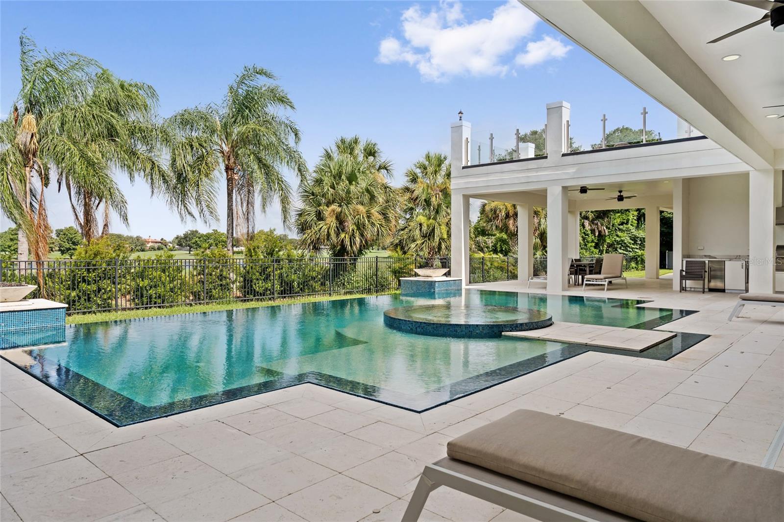 6159 HARBOUR TOWN COURT