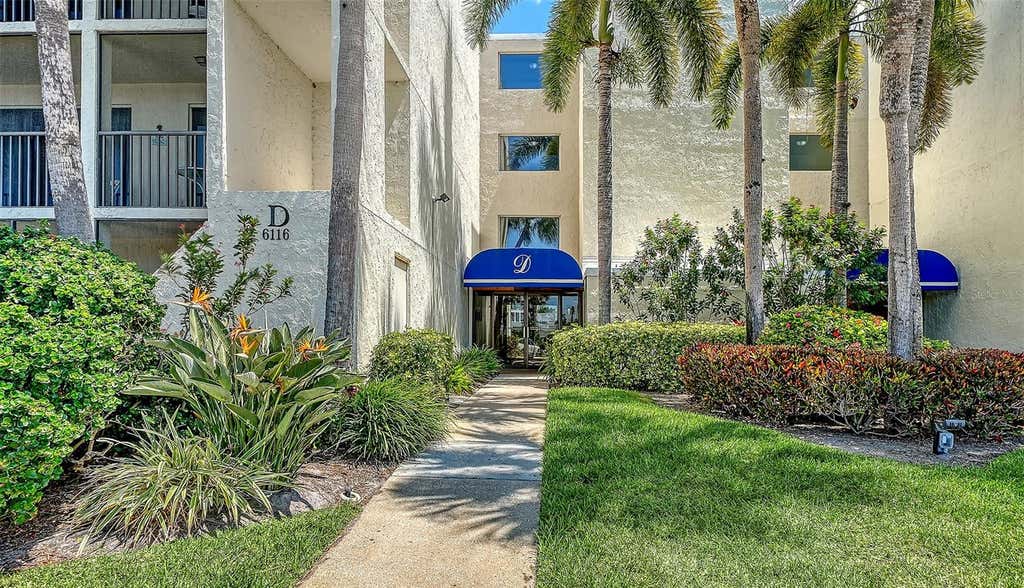 Photo of 6116 43rd Street W #305D, Bradenton, FL 34210 (MLS # A4703103)