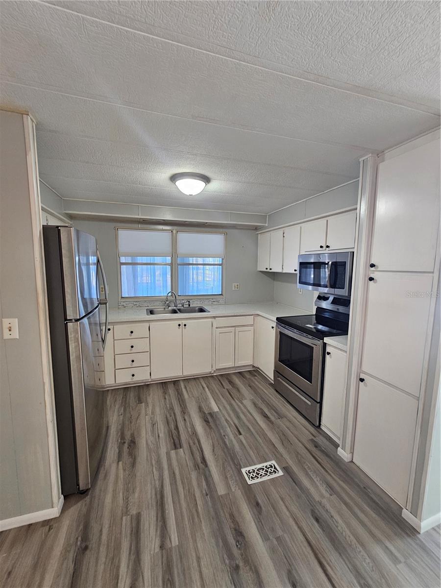 HARBOR OAKS HOMEOWNERS COOPERATIVE SUB - Residential