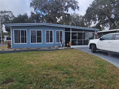 A home in FRUITLAND PARK