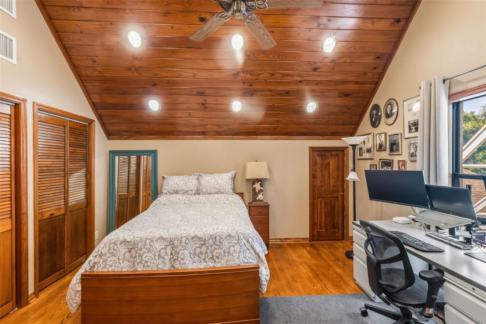 WHITNEY FARMS - Residential