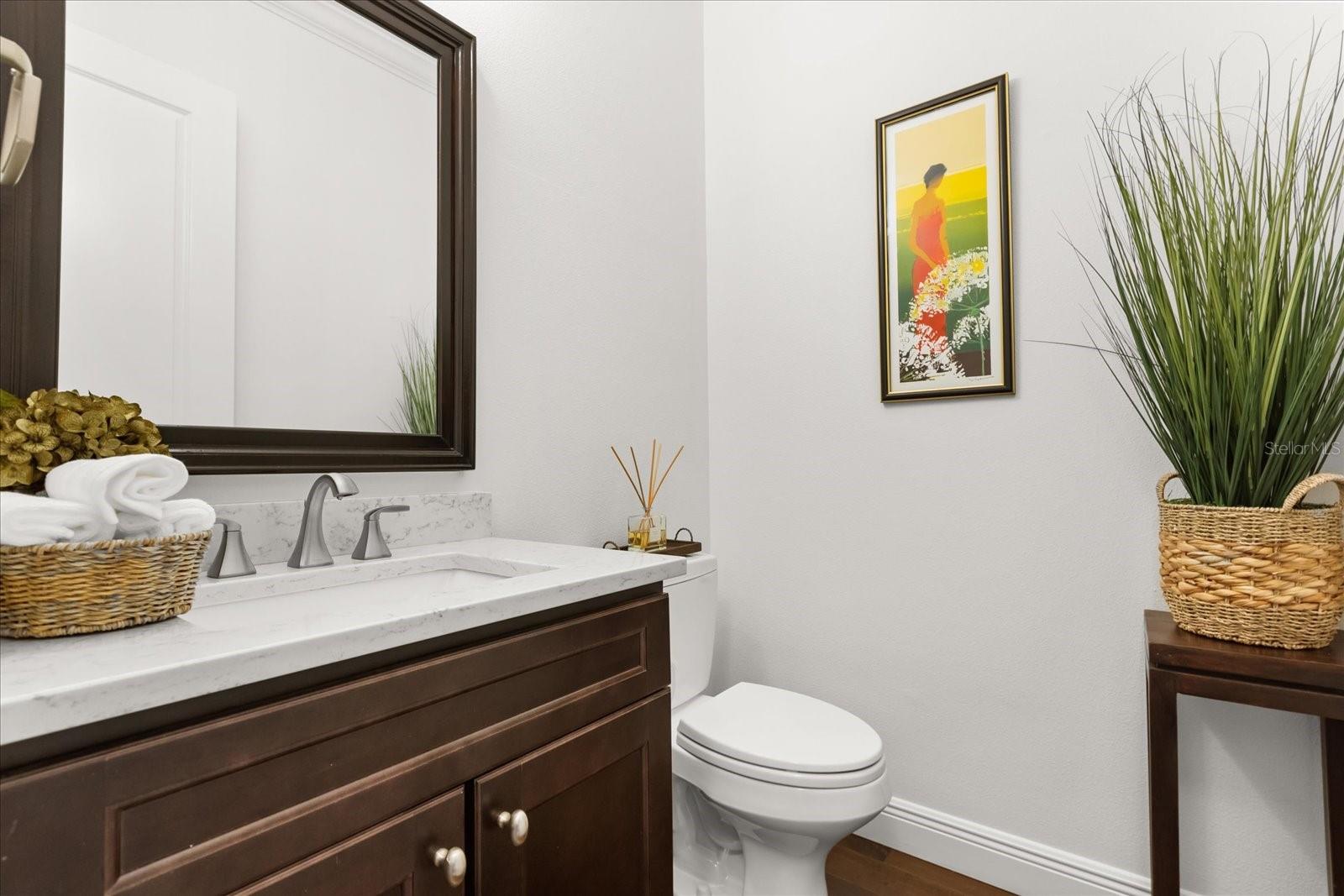 FLORA PARK 2ND ADD - Residential