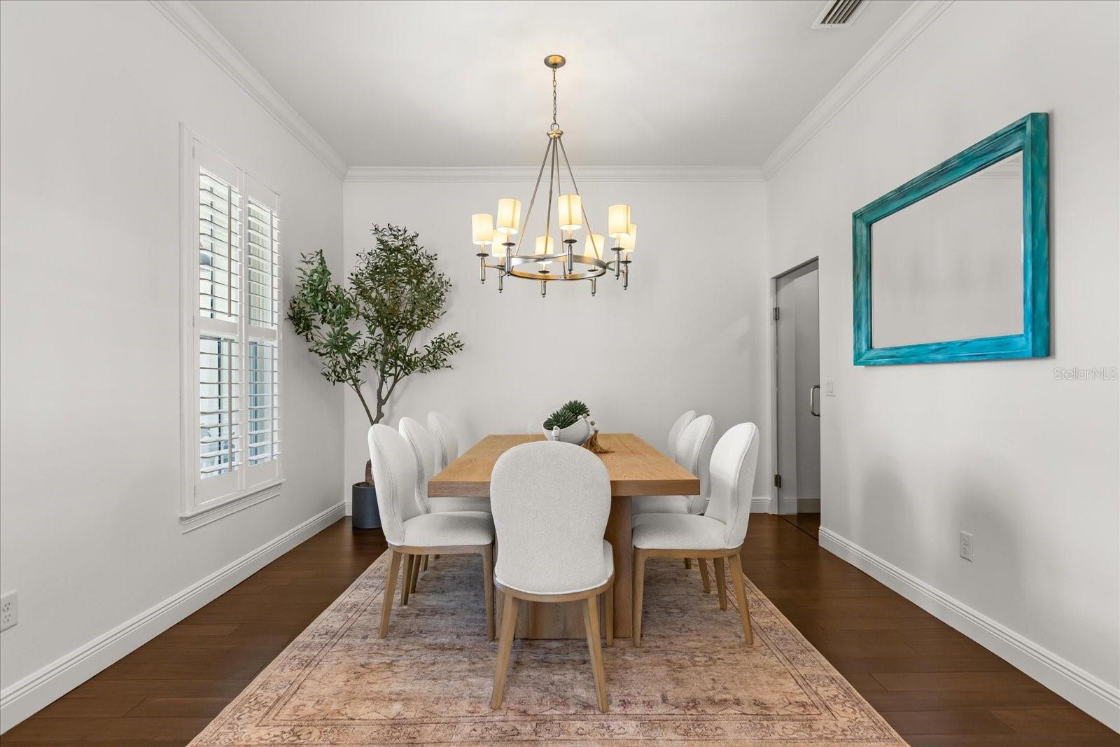 FLORA PARK 2ND ADD - Residential