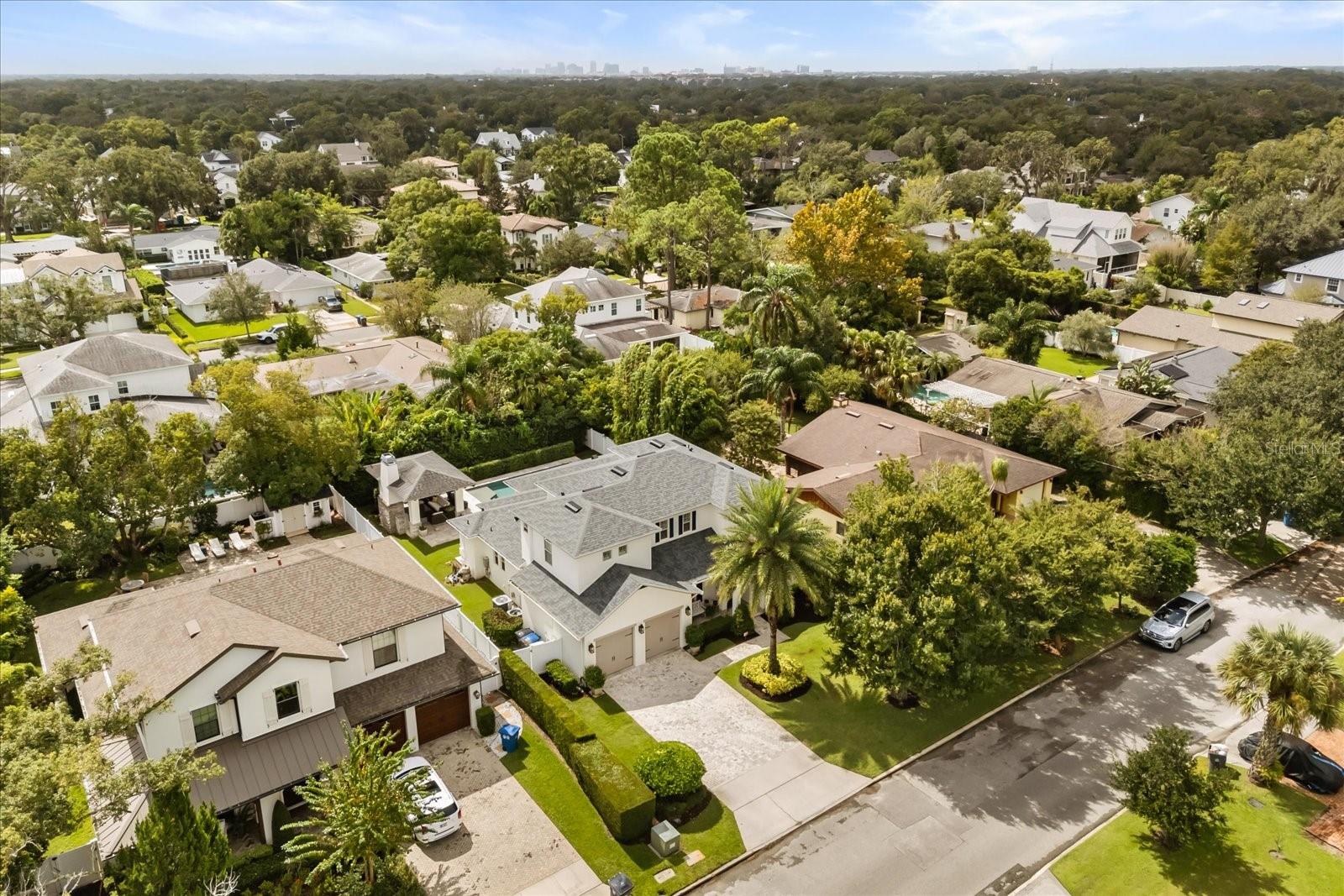 FLORA PARK 2ND ADD - Residential