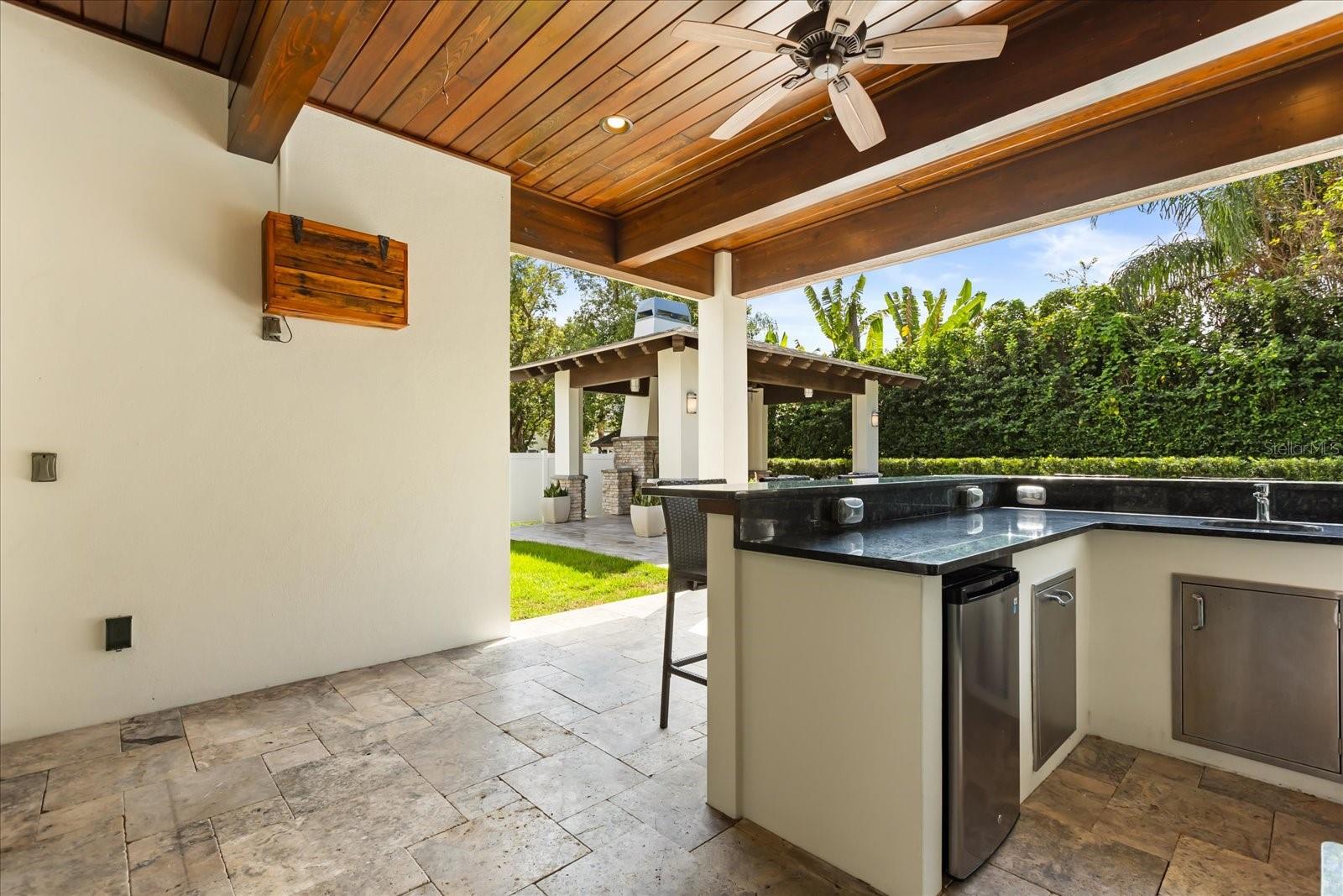 FLORA PARK 2ND ADD - Residential