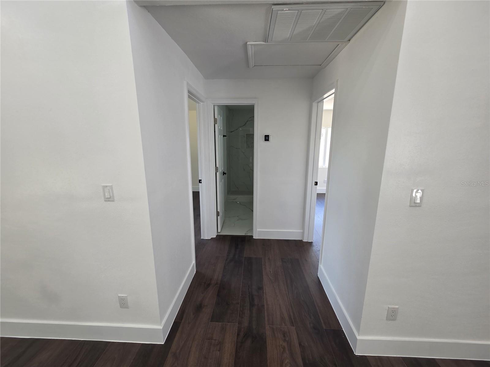 KINGS VILLAGE - Residential