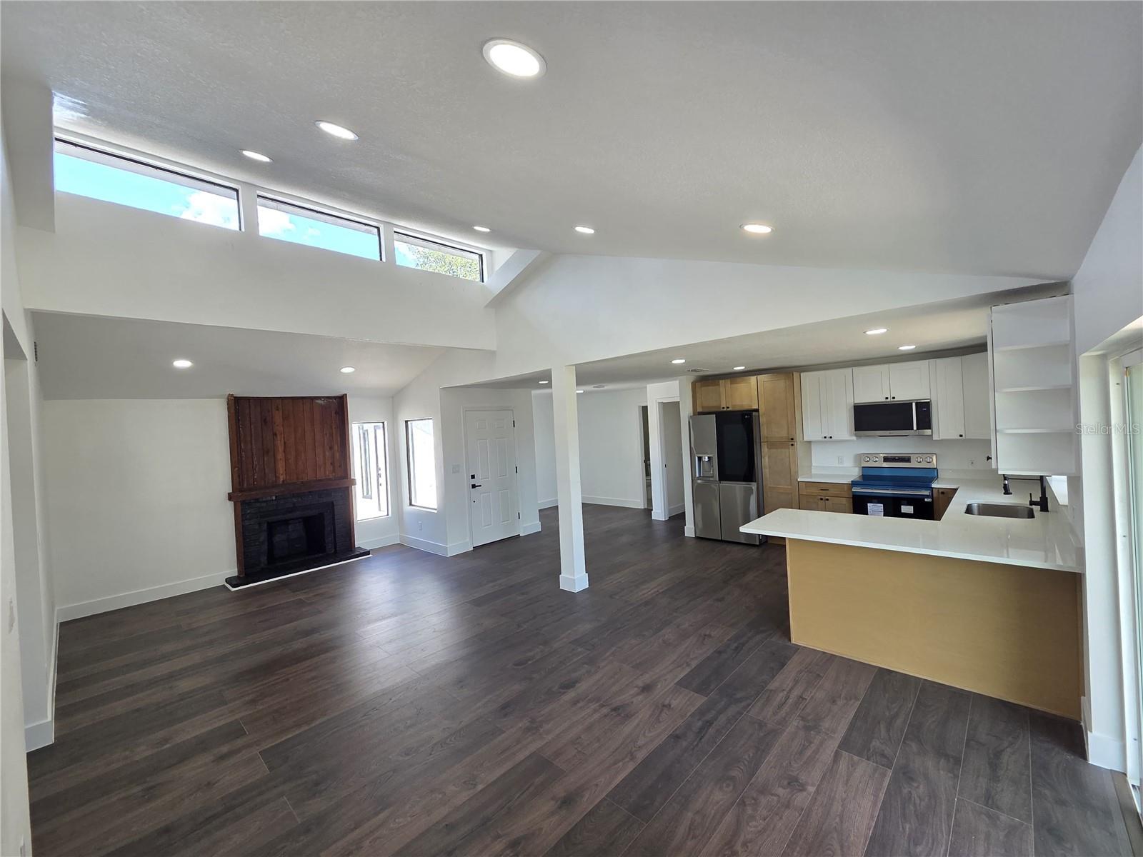 KINGS VILLAGE - Residential