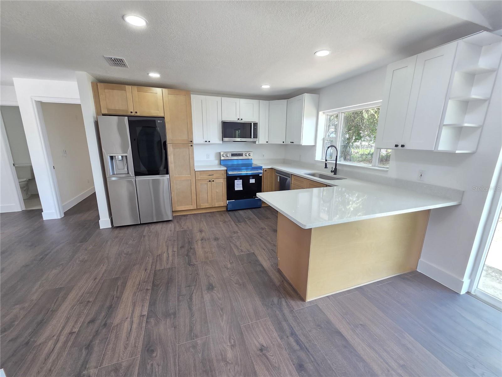 KINGS VILLAGE - Residential