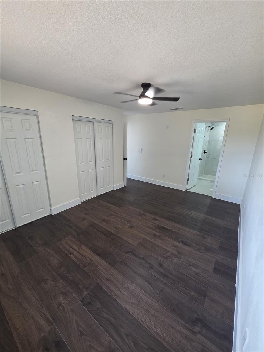 KINGS VILLAGE - Residential