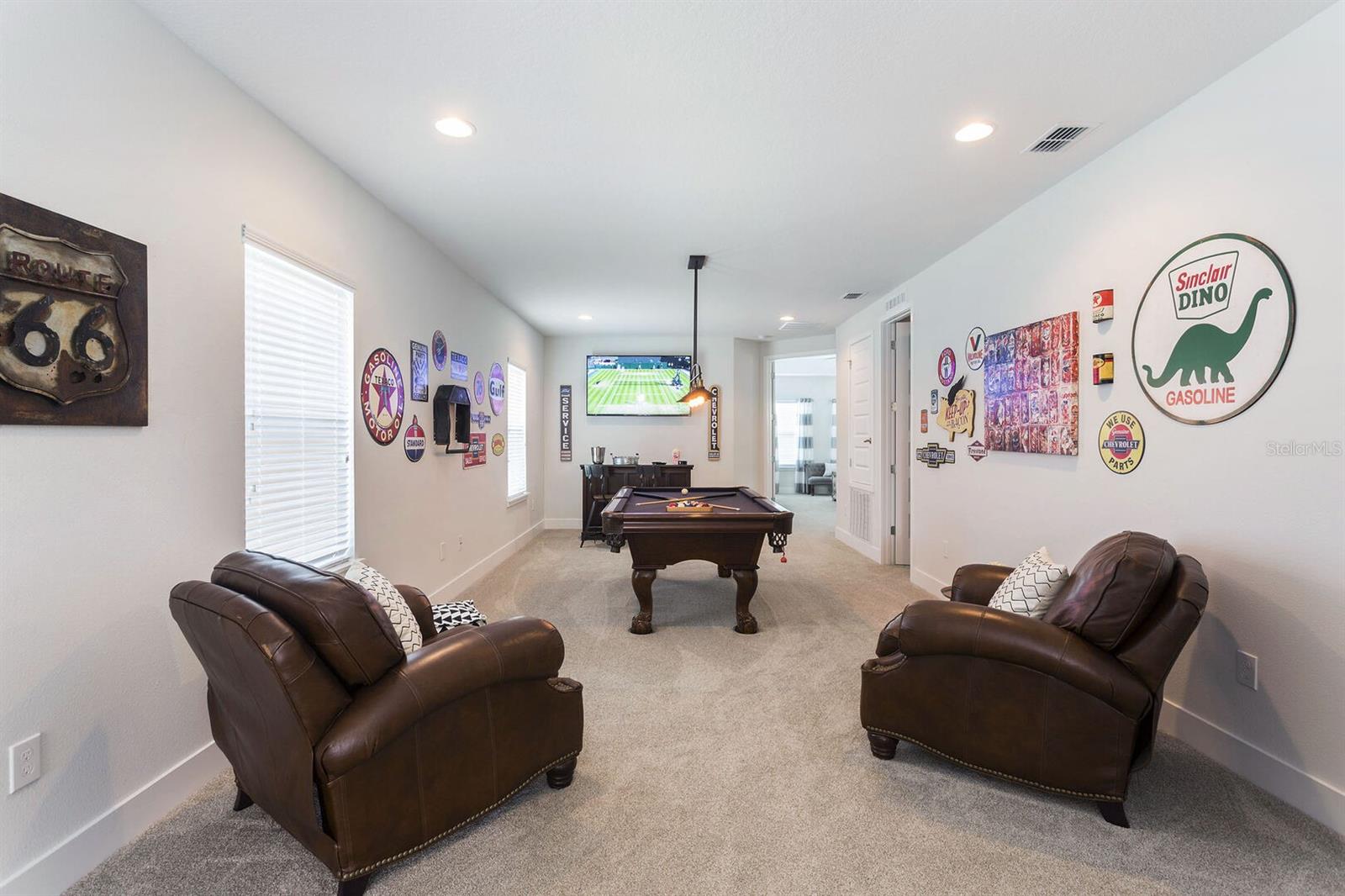 REUNION WEST VLGS NORTH - Residential