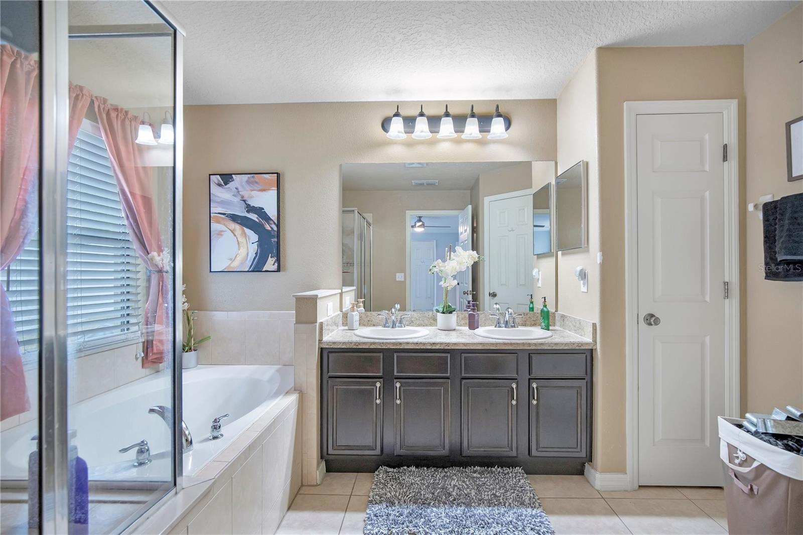 OAKHURST GOLF ESTATES - Residential