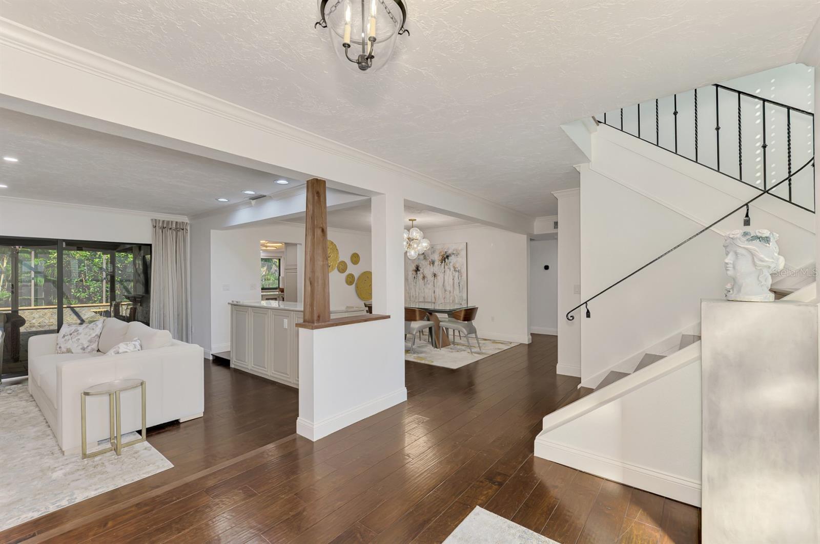 1474 LANDVIEW LANE