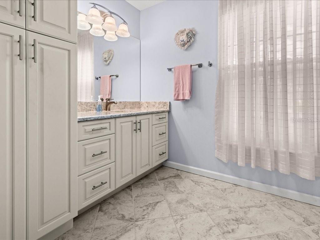 THE GLENS OF PARK FOREST - Residential