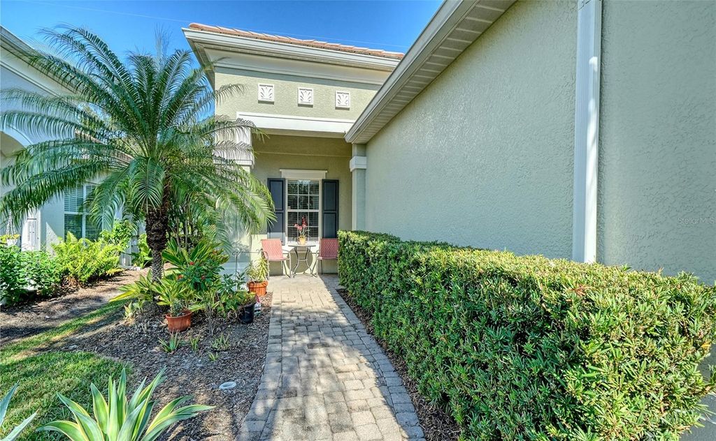 Photo of 5356 Fairfield Boulevard, Bradenton, FL 34203 (MLS # A4673381)