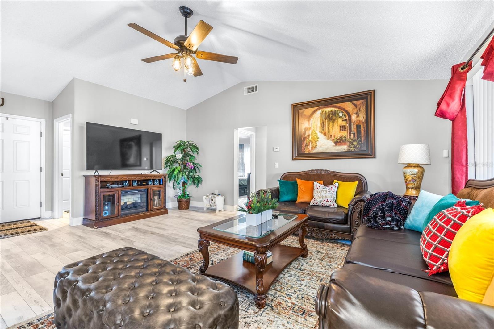 RIDGEWOOD - Residential