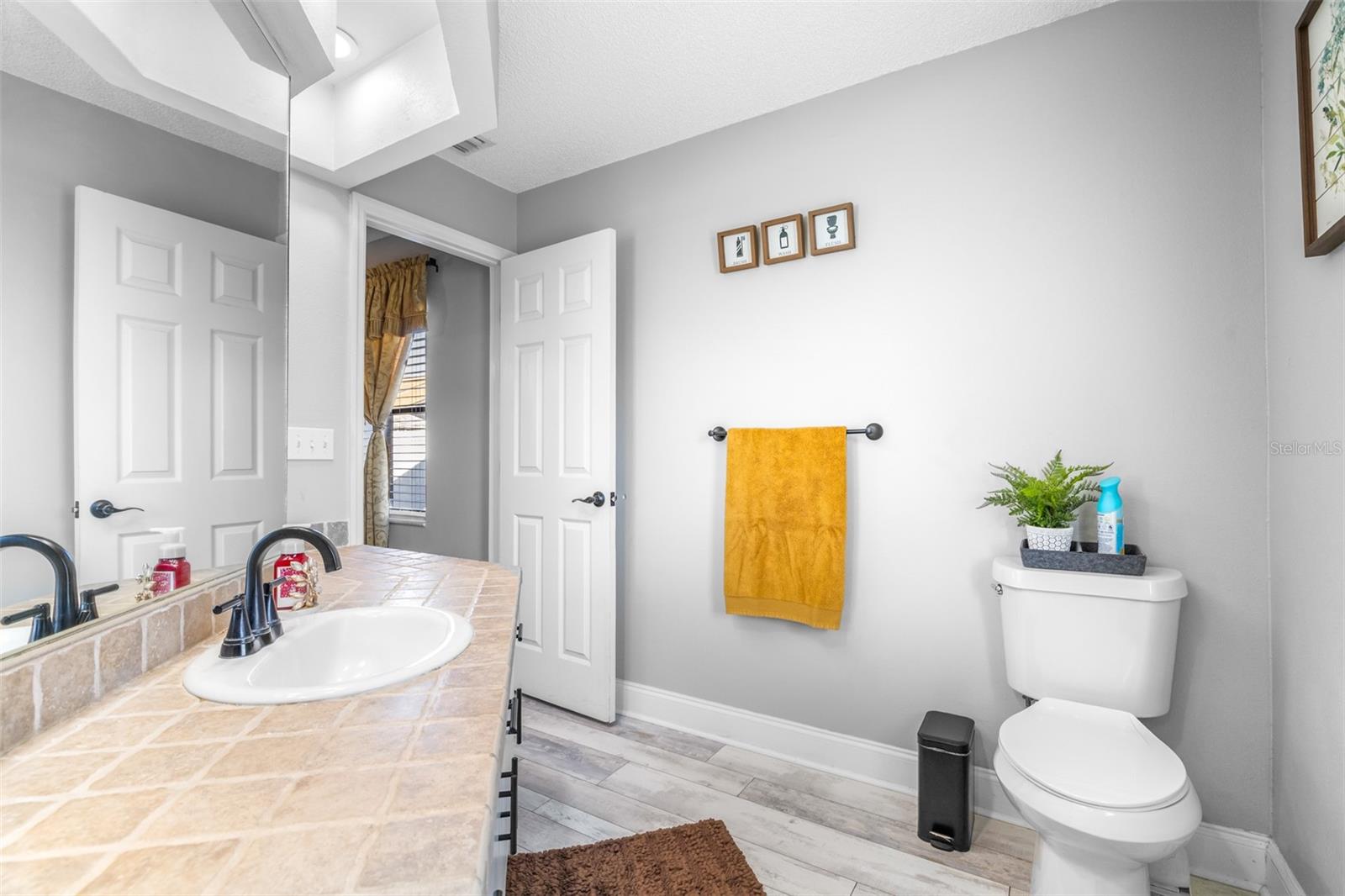 RIDGEWOOD - Residential