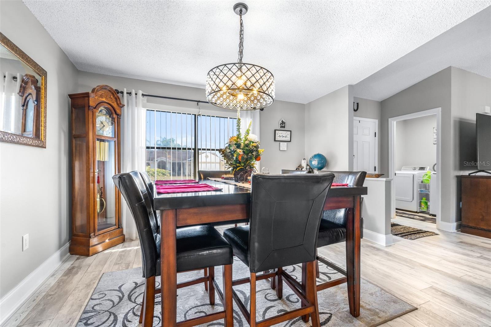 RIDGEWOOD - Residential