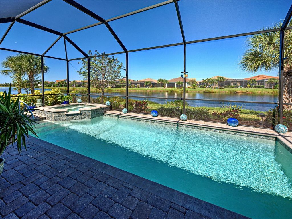 Photo of 13374 Verandi Street, Venice, FL 34293 (MLS # N6140549)