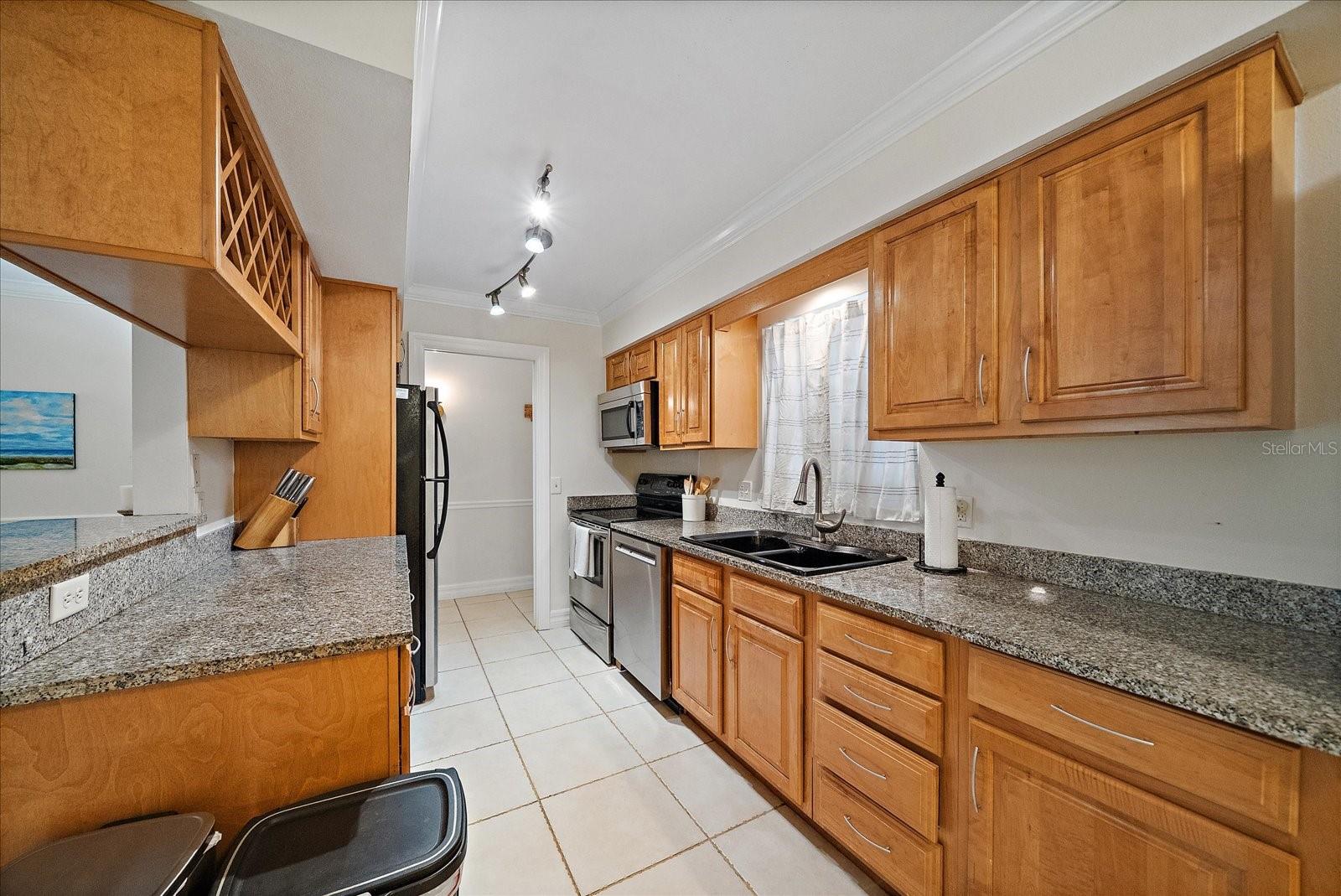 BERMUDA ON OSPREY - Residential