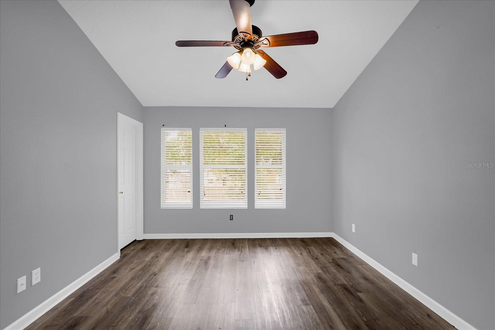 WINDSOR PALMS TWNHMS PH 3A - Residential