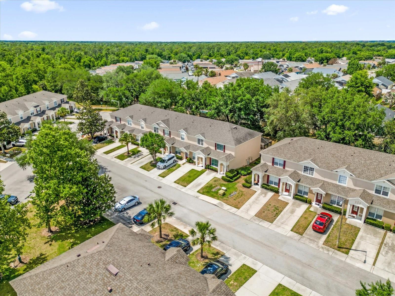 WINDSOR PALMS TWNHMS PH 3A - Residential