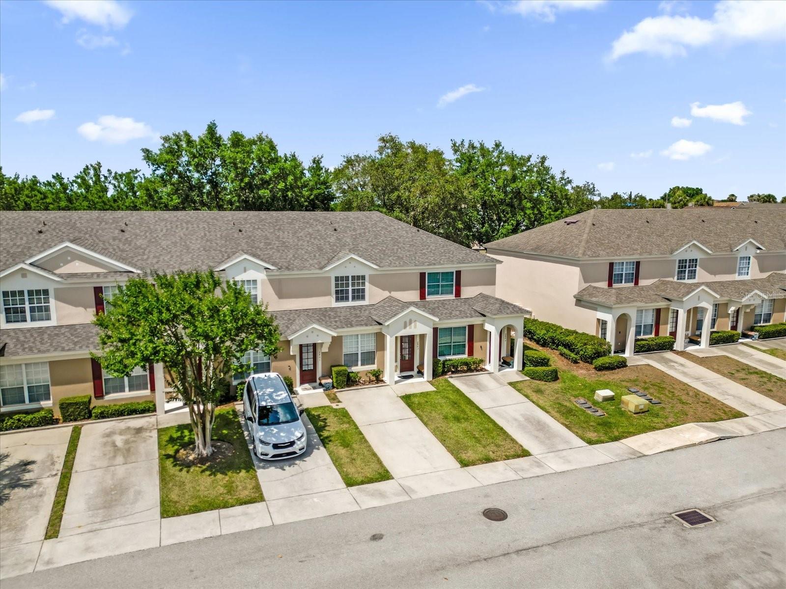 WINDSOR PALMS TWNHMS PH 3A - Residential