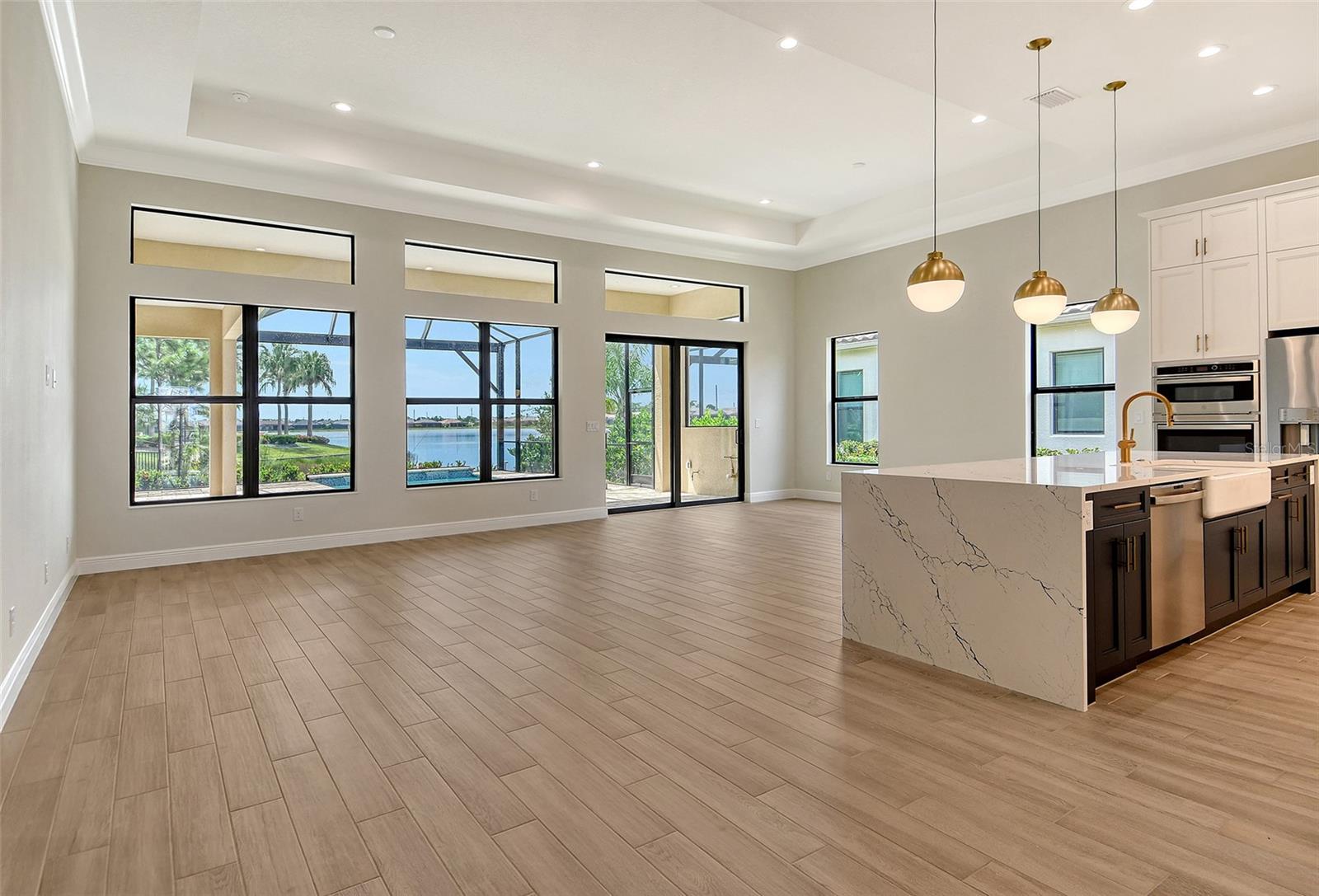 ARIA PHASE III - Residential