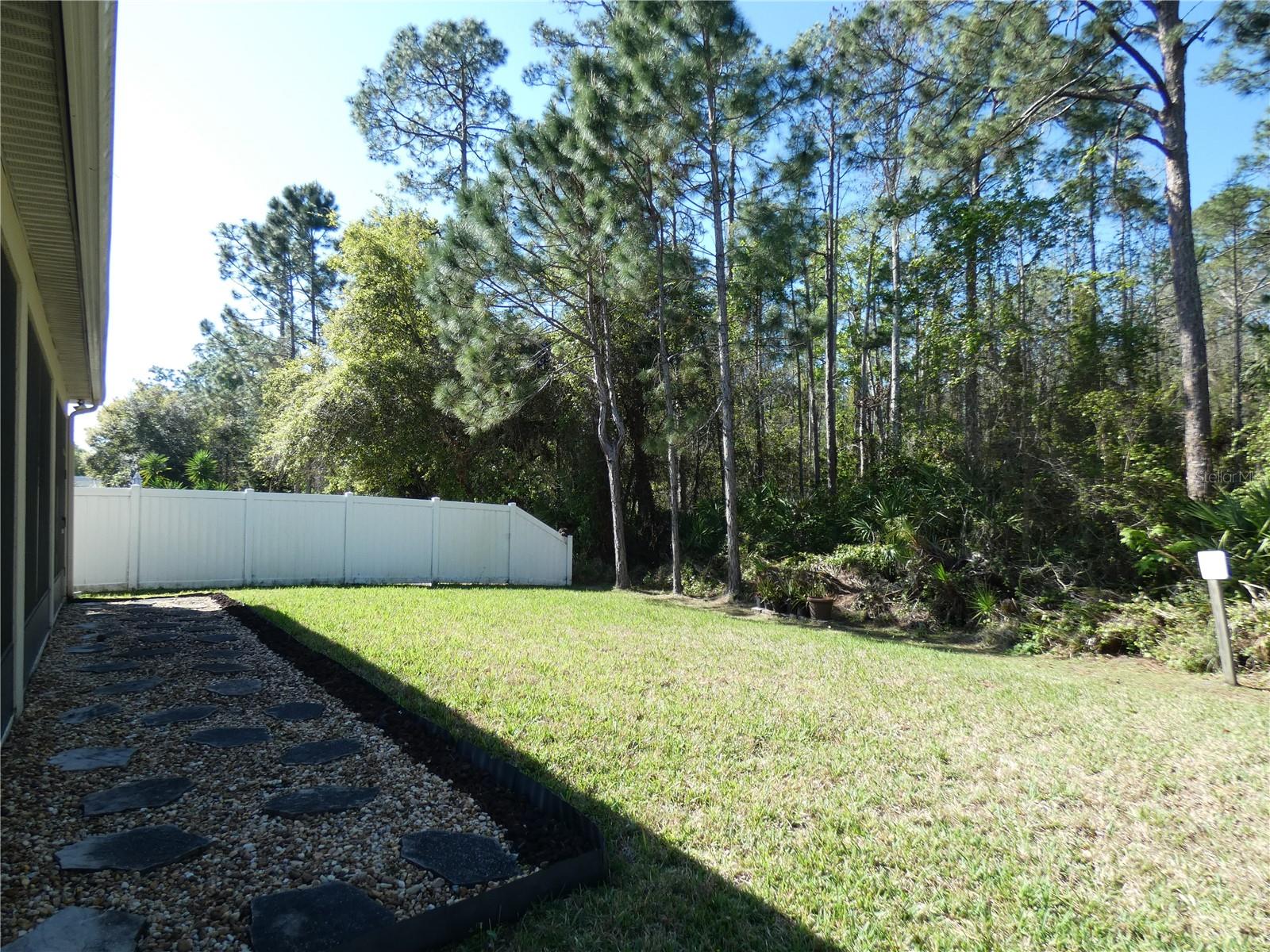 WOODLAND LAKES PRESERVE UN #3 - Residential