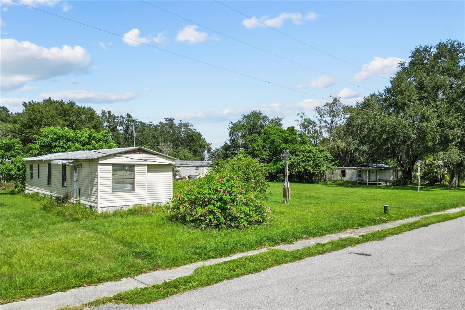 OAKRIDGE HEIGHTS - Residential