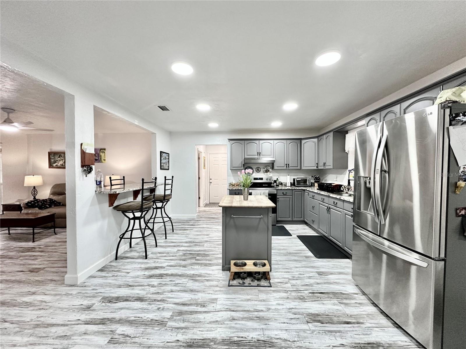 HIGH SPGS ESTATES UNIT II - Residential