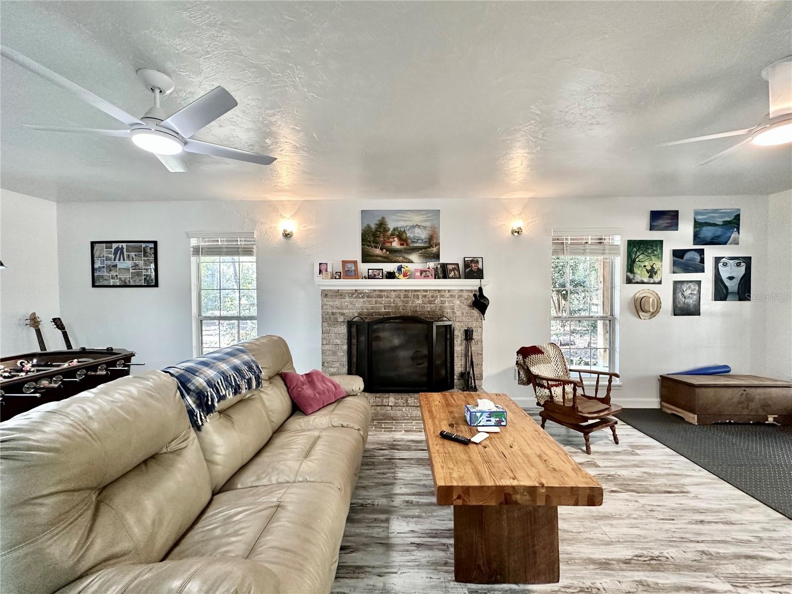 HIGH SPGS ESTATES UNIT II - Residential