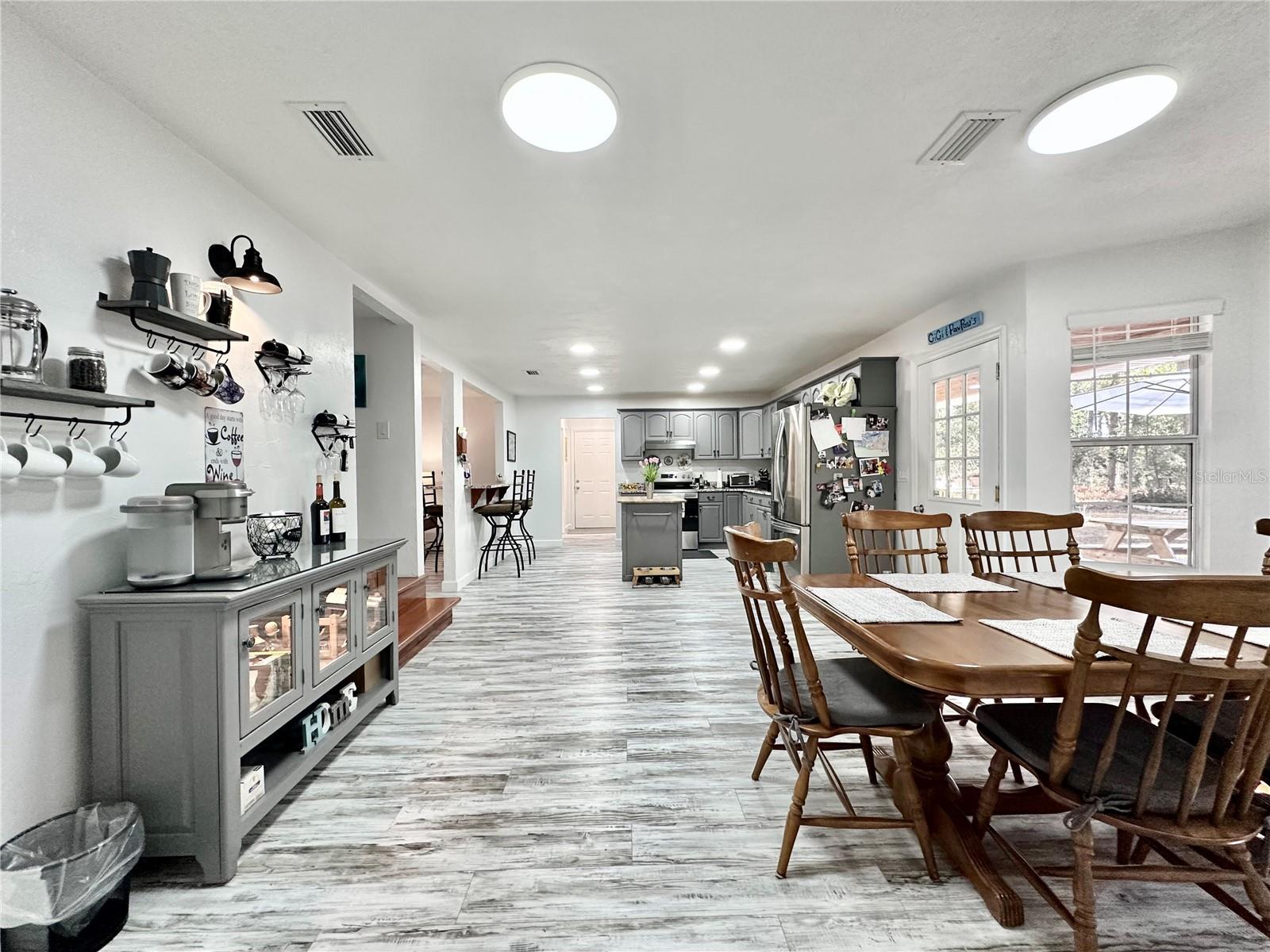 HIGH SPGS ESTATES UNIT II - Residential