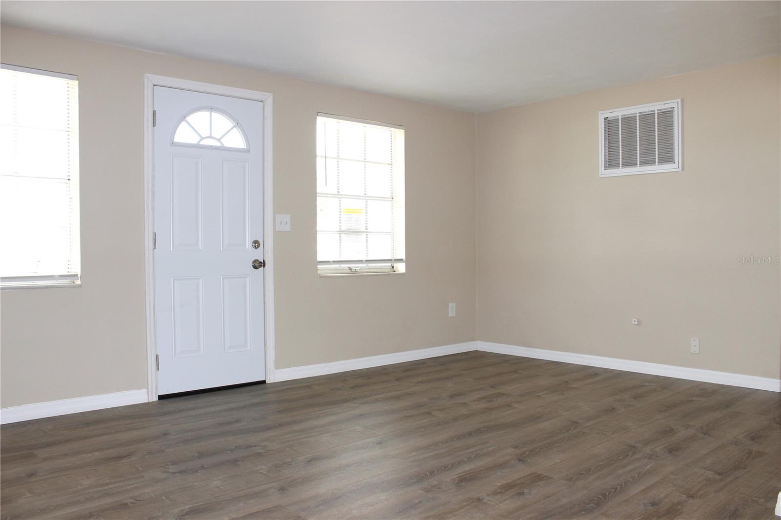 BEACON SQUARE - Residential