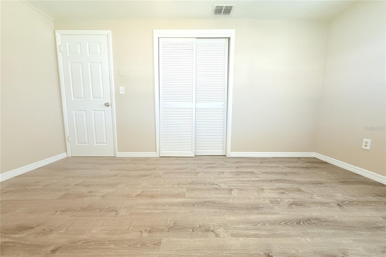 BEACON SQUARE - Residential