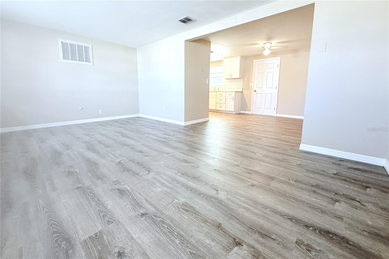 BEACON SQUARE - Residential