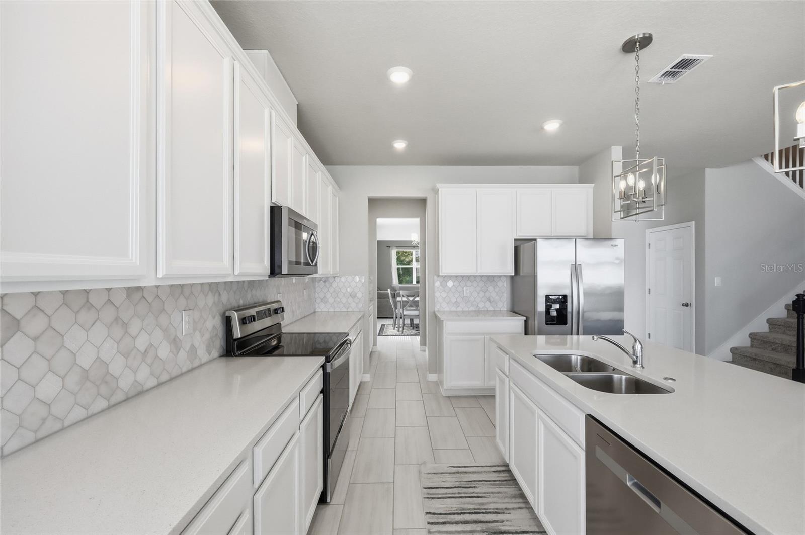 VILLAGES/MINNEOLA HILLS PH 1A - Residential