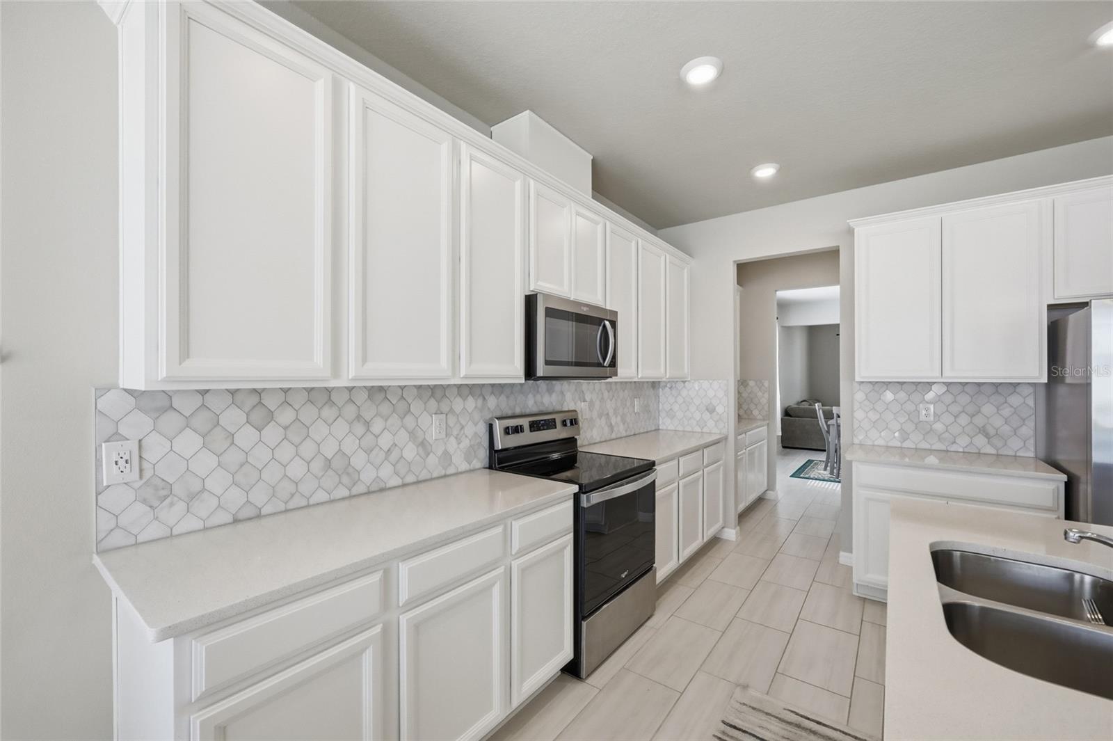 2252 CROSSBOW STREET